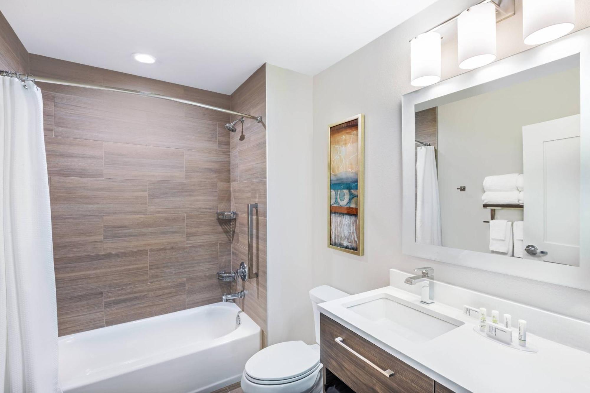 Towneplace Suites By Marriott Austin Northwest The Domain Area Bagian luar foto