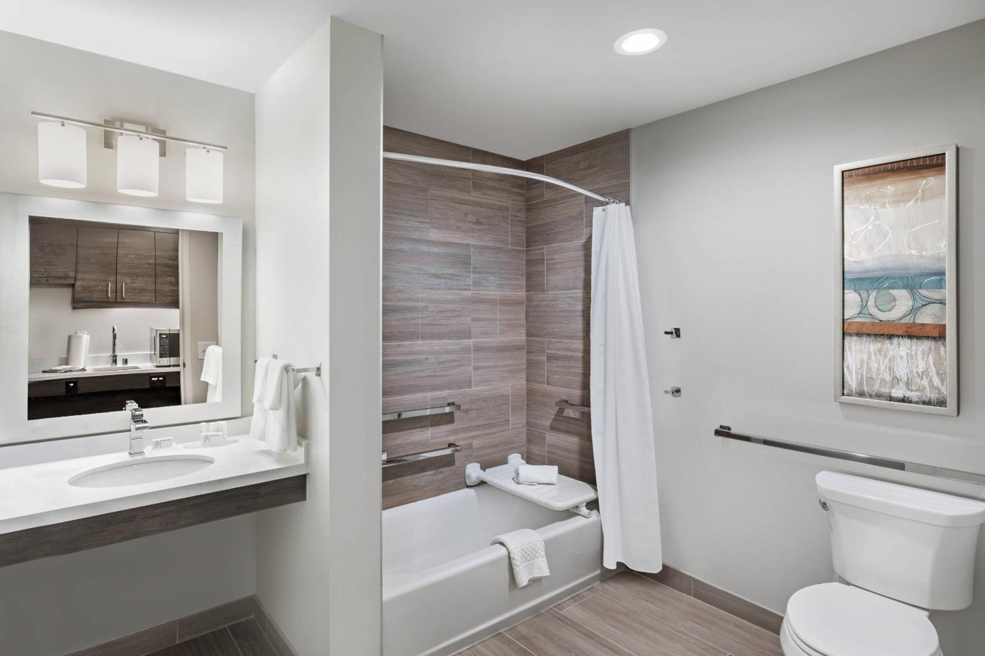 Towneplace Suites By Marriott Austin Northwest The Domain Area Bagian luar foto