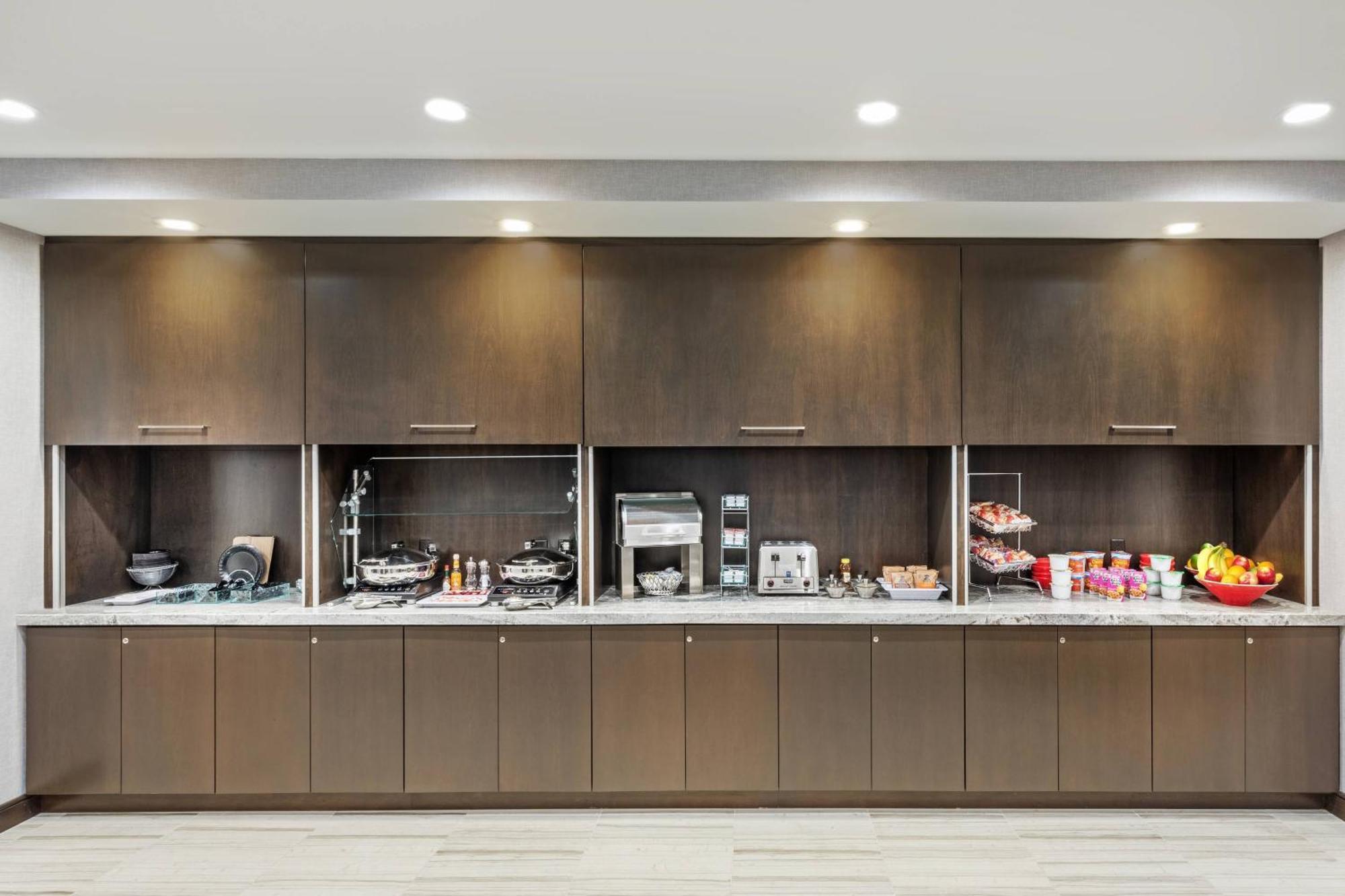 Towneplace Suites By Marriott Austin Northwest The Domain Area Bagian luar foto