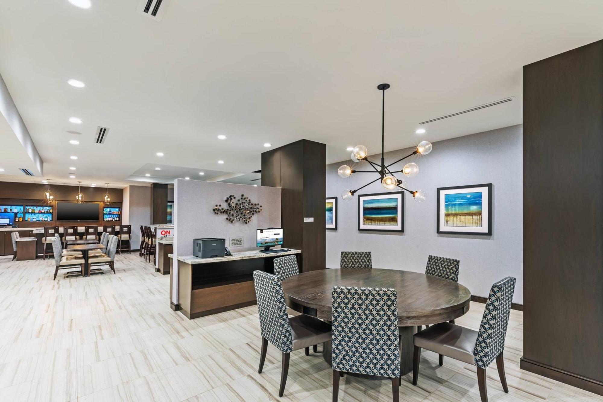 Towneplace Suites By Marriott Austin Northwest The Domain Area Bagian luar foto